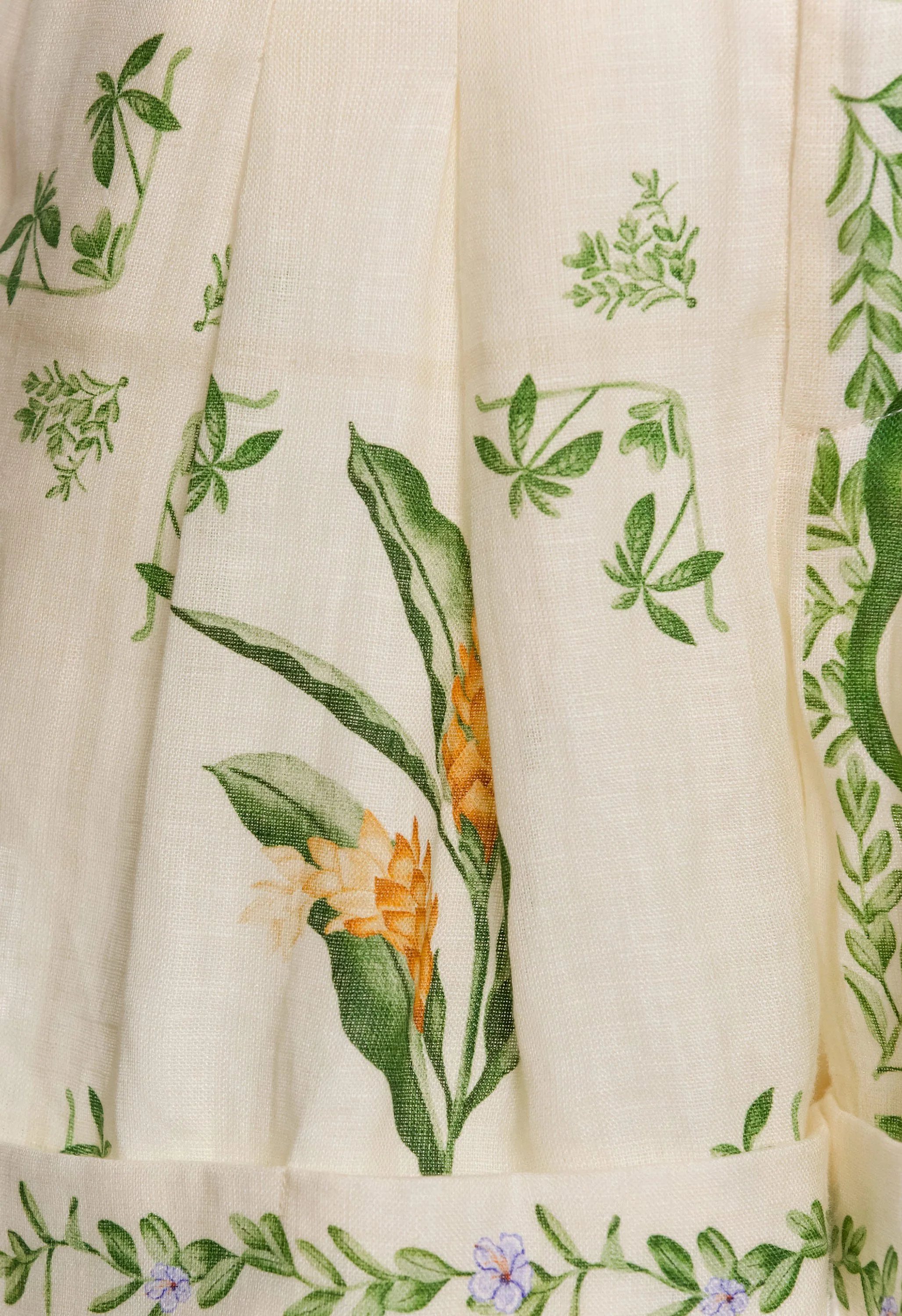 Rommy Wild Shorts - Image 8