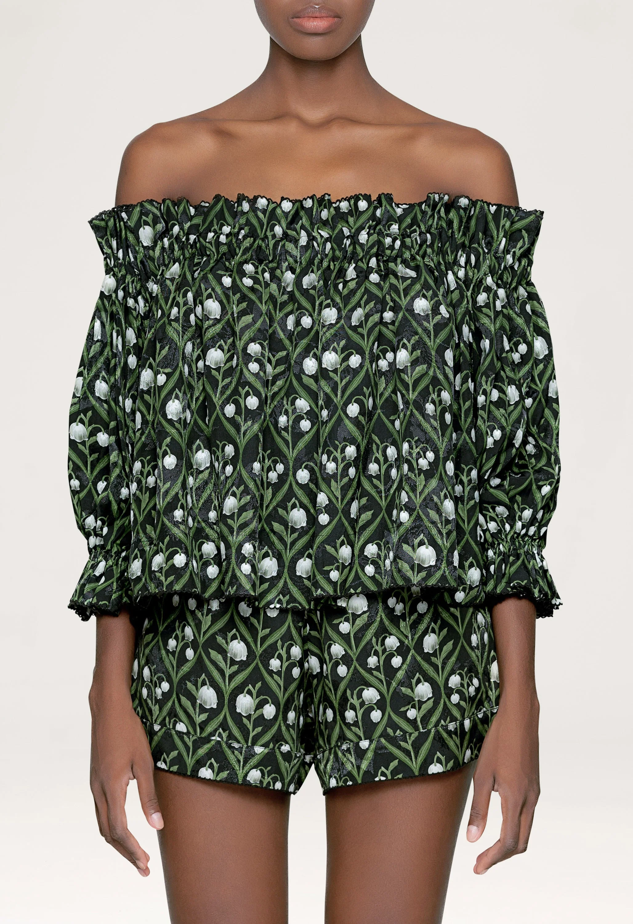 Toronjil Perla Shorts - Image 3